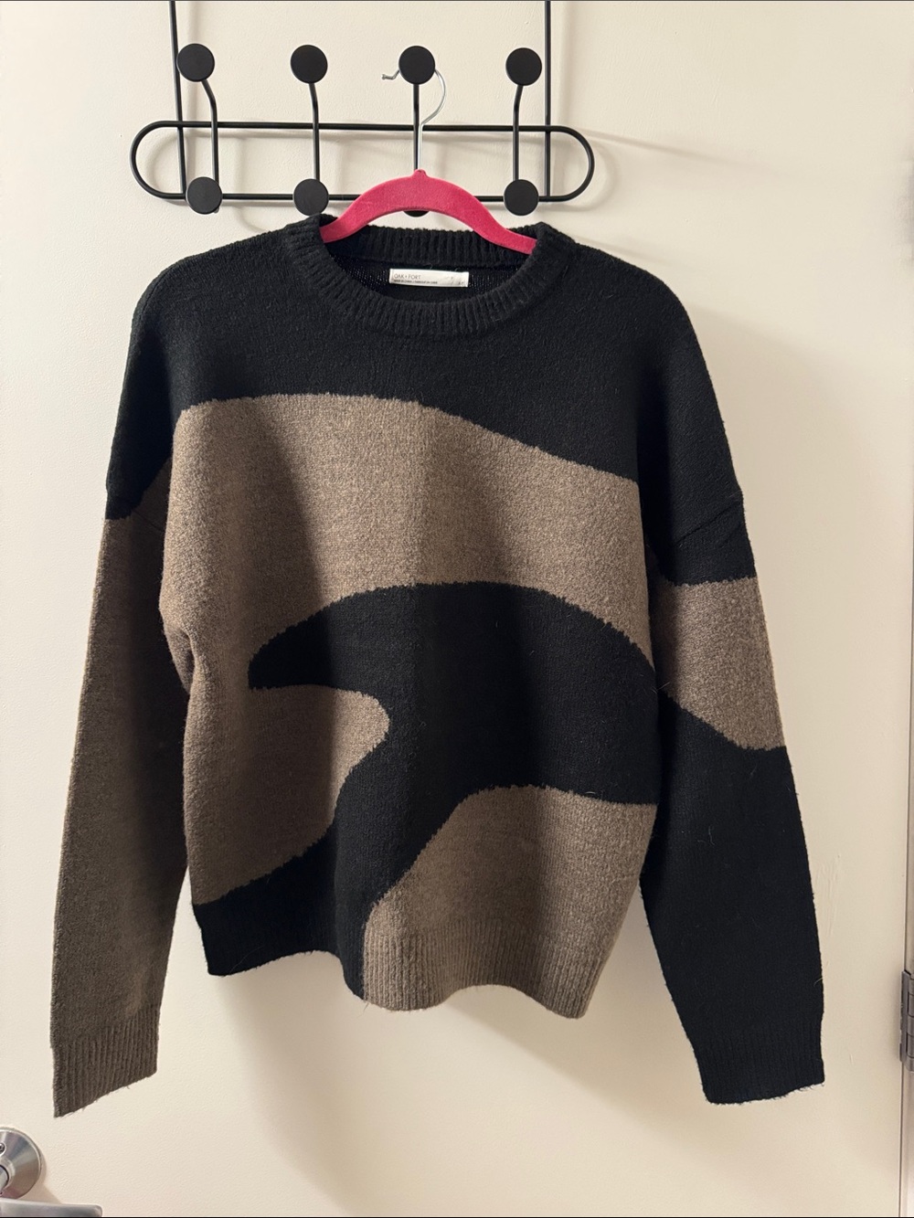 Oak + Fort Colorblock Black and Brown Abstract Crewneck Sweater